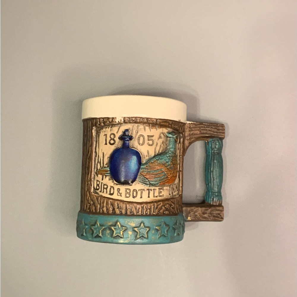 Vtg Ceramic Napcoware 1805 Bird & Bottle Inn Coffee Mug Beer Stein Cup C6728